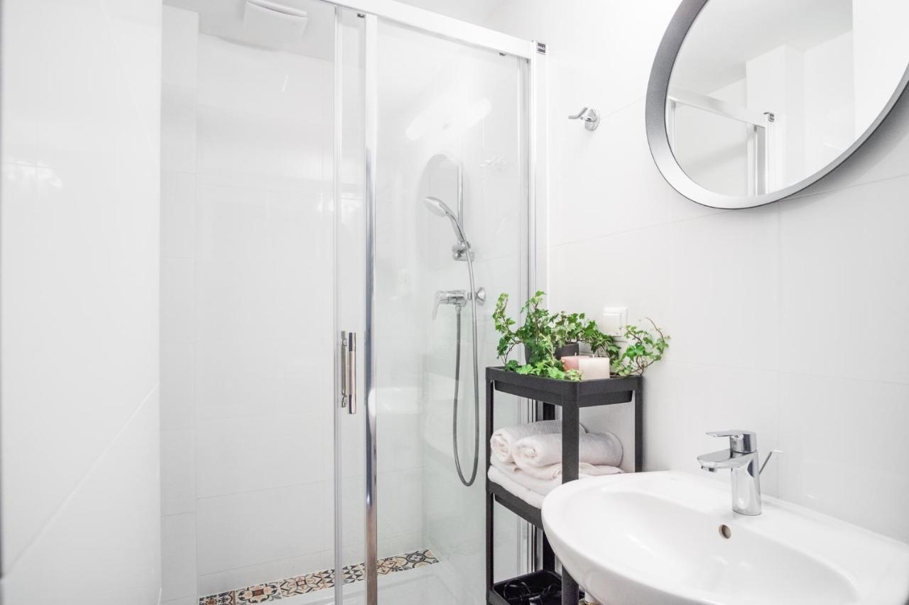 Tower Street Apartments คราคูฟ ภายนอก รูปภาพ